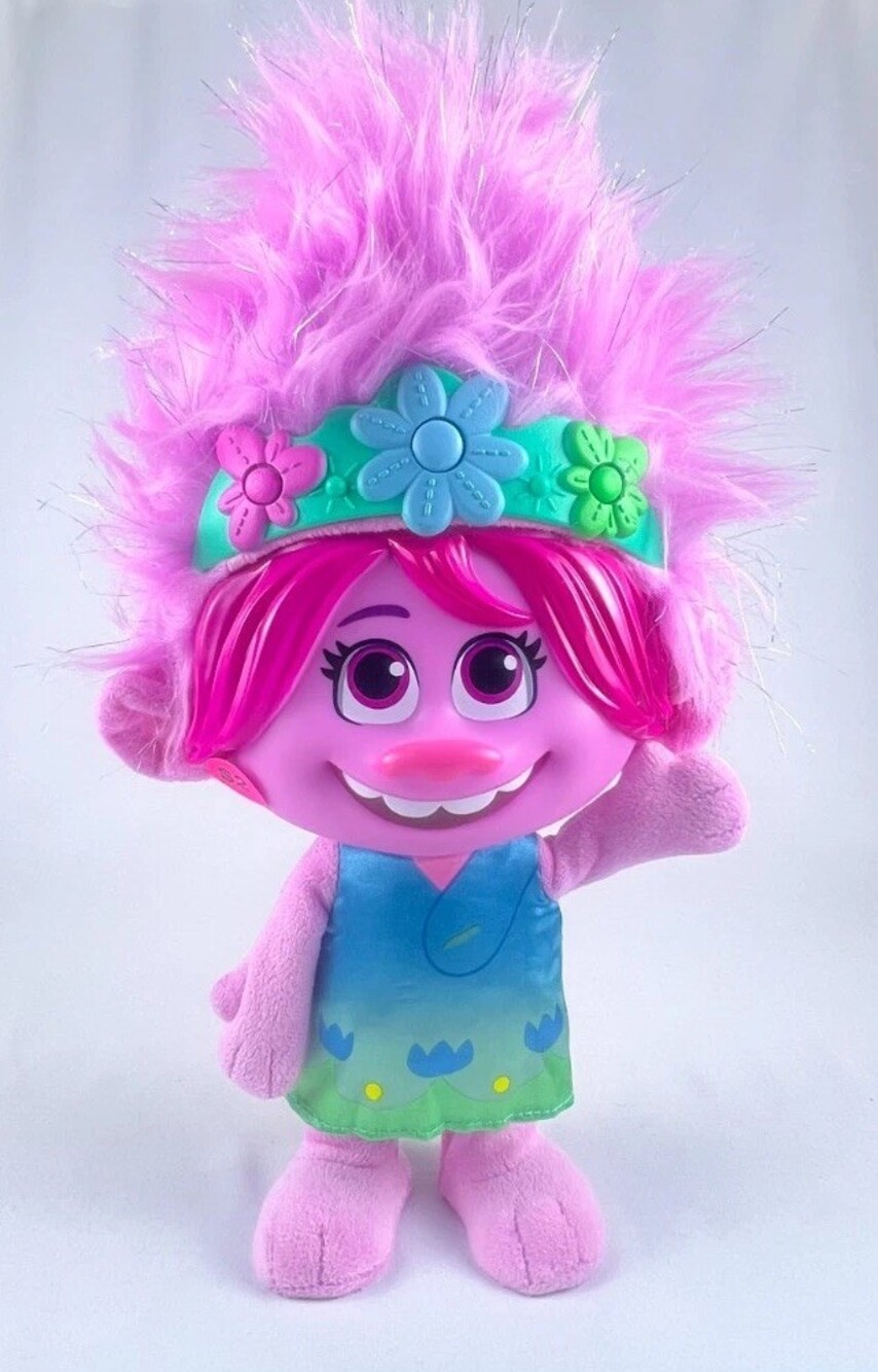 DreamWorks Trolls World Tour Color Poppy Plush Toy Sings Lights Up‎